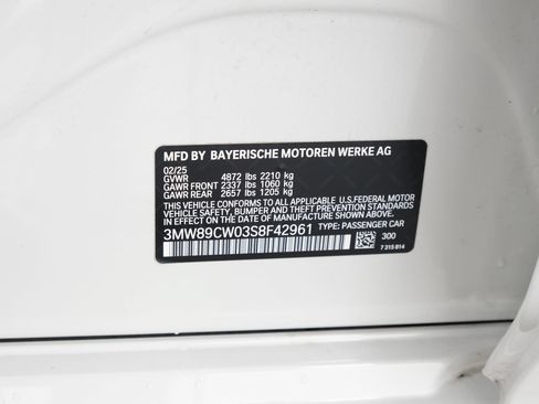 Used 2025 BMW 330i xDrive Sedan w/ Premium Package AWD/4WD image 32