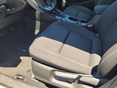 Used 2023 Toyota Corolla LE FWD image 26