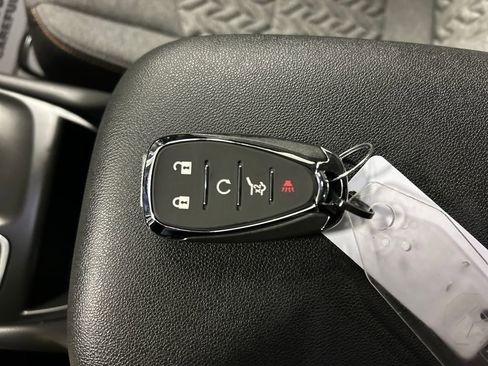 Used 2024 Chevrolet Equinox LT image 22