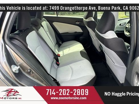 Used 2016 Toyota Prius Two FWD image 22