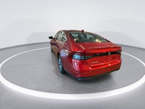 Used 2023 Honda Accord EX image 7