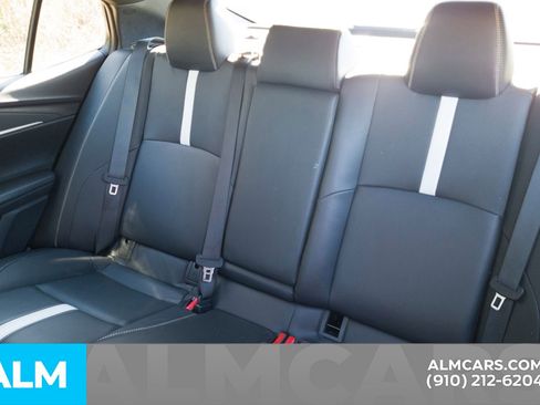 Used 2025 Toyota Camry SE image 17