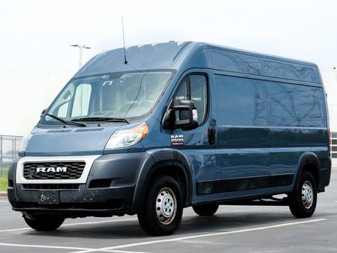 Used 2019 RAM ProMaster 2500 FWD image 3