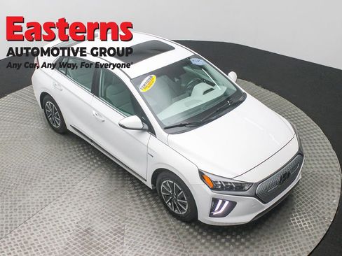Used 2020 Hyundai Ioniq Limited image 3