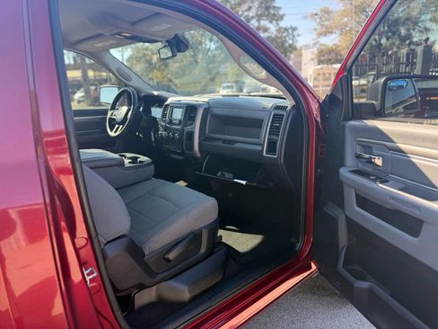 Used 2014 RAM 1500 Express RWD image 11