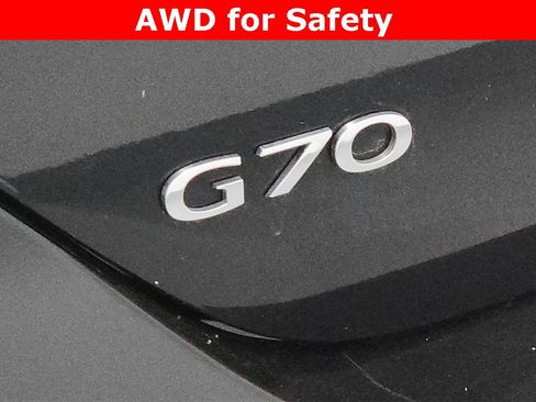 Used 2022 Genesis G70 2.0T image 27