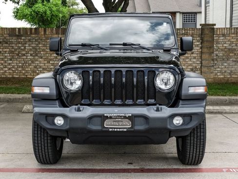 Used 2021 Jeep Wrangler Unlimited Sport image 11