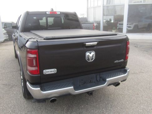 Used 2019 RAM 1500 Limited image 10