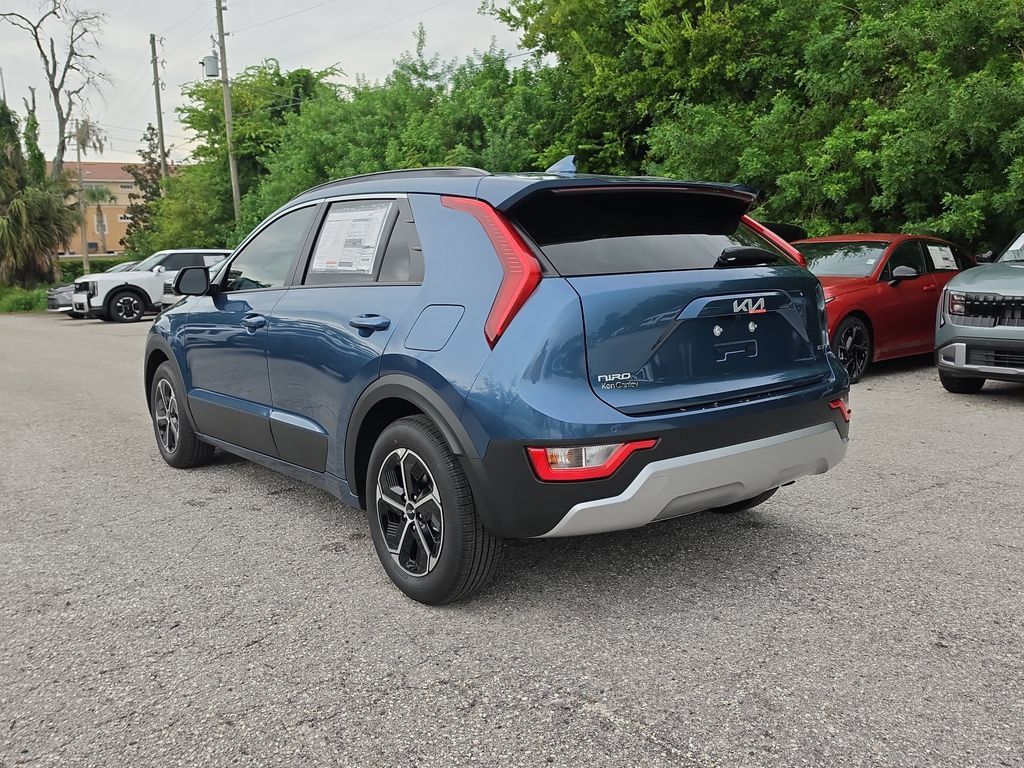 New 2026 Kia Niro EX FWD image 6