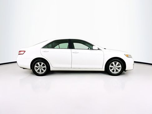 Used 2011 Toyota Camry LE w/ LE Extra-Value Pkg image 10