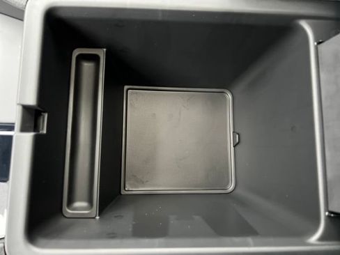 New 2025 Honda Pilot Touring image 26