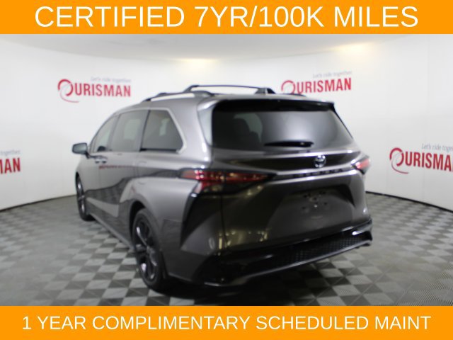 Used 2022 Toyota Sienna XSE FWD image 11