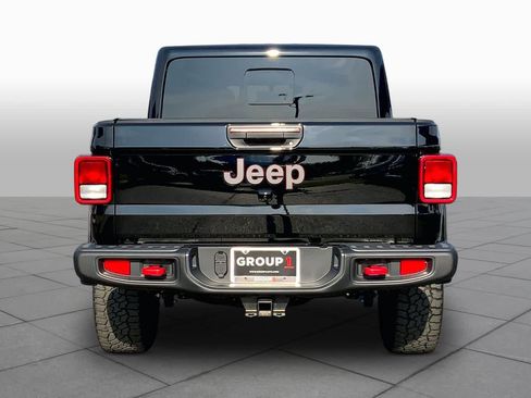 Used 2023 Jeep Gladiator Rubicon w/ Trailer Tow Package AWD/4WD image 5