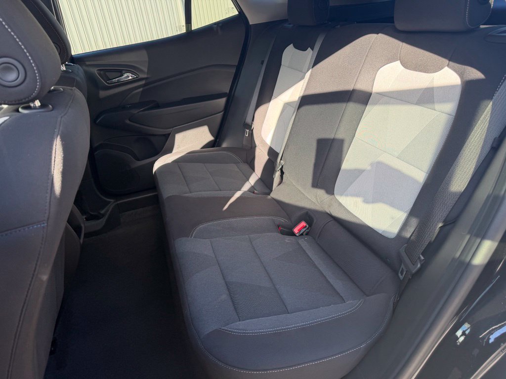 Used 2026 Chevrolet Trax LS FWD image 11
