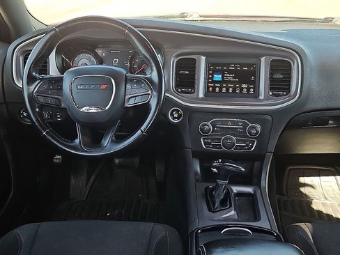 Used 2021 Dodge Charger SXT w/ Blacktop Package image 15