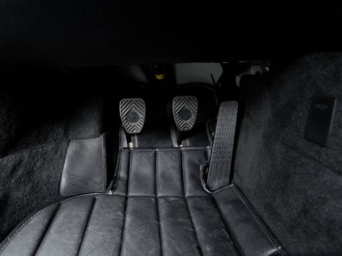 Used 1998 Porsche 911 Carrera 4S image 19