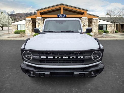 New 2025 Ford Bronco Big Bend w/ Black Diamond Package image 2