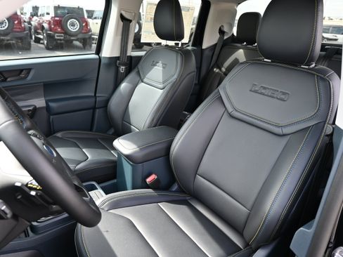 New 2026 Ford Maverick Lobo AWD/4WD image 33