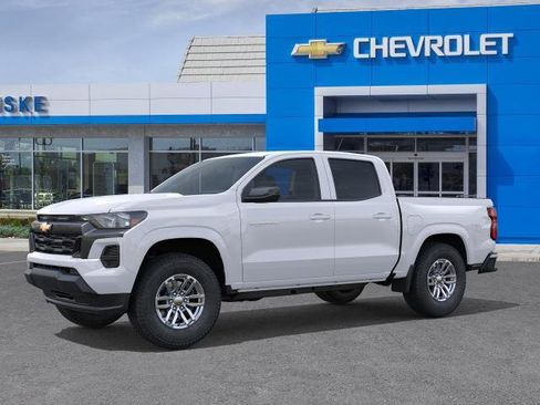 New 2026 Chevrolet Colorado LT RWD image 2