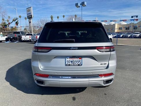 Used 2022 Jeep Grand Cherokee Overland image 10