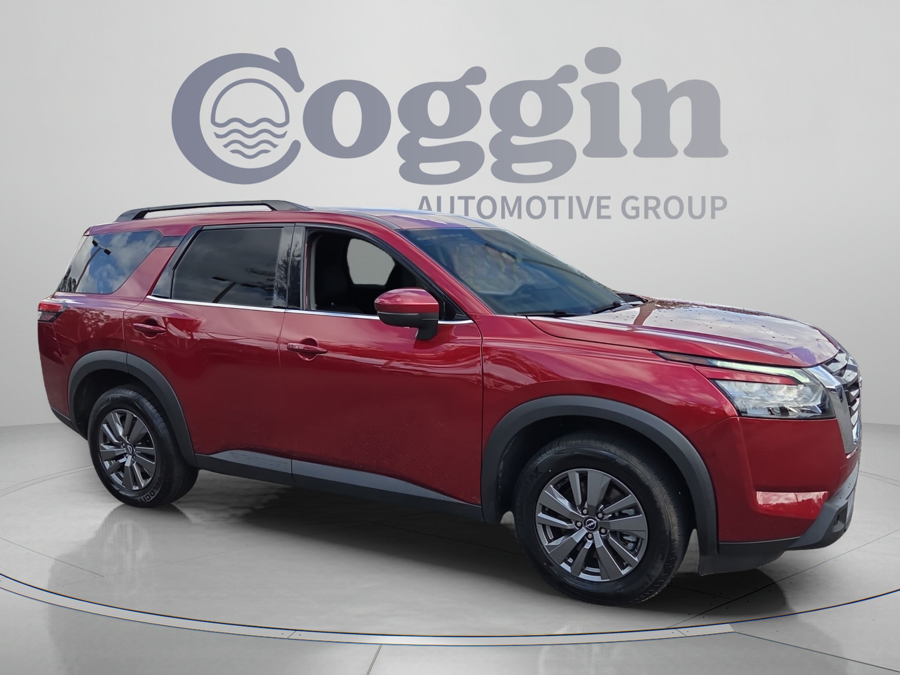 Used 2024 Nissan Pathfinder SV AWD/4WD image 7