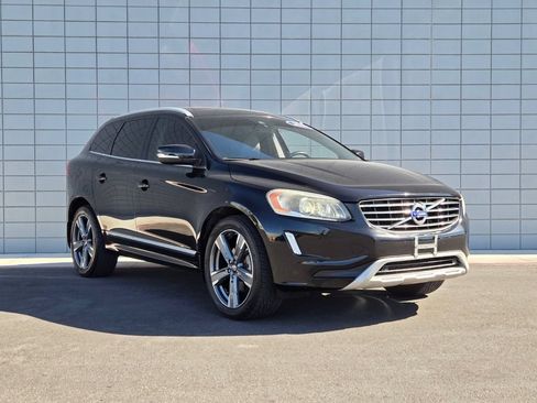 Used 2017 Volvo XC60 T6 Dynamic w/ Preferred Option Package AWD/4WD image 6