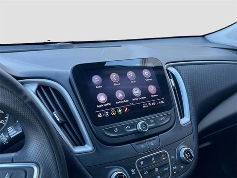 Used 2024 Chevrolet Malibu LT image 14