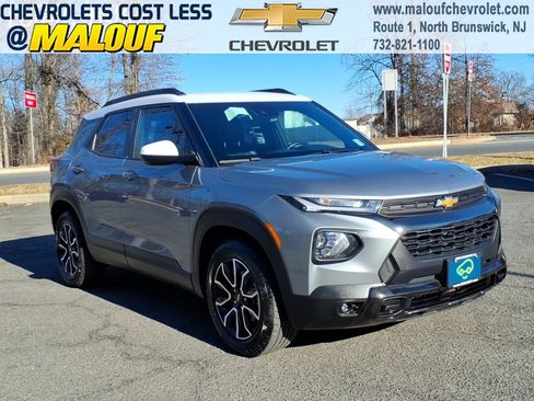 Certified 2023 Chevrolet TrailBlazer ACTIV w/ Convenience Package image 1