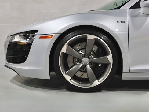 Used 2011 Audi R8 V10 AWD/4WD image 46