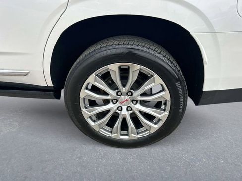 Used 2022 GMC Yukon Denali image 11