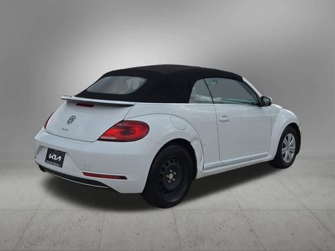 Used 2017 Volkswagen Beetle 1.8T Classic image 6