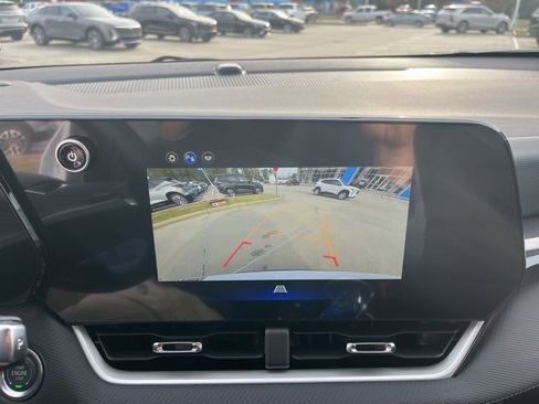 New 2026 Chevrolet Equinox LT w/ LPO, Floor Liner Package image 27