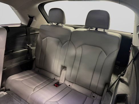 Used 2018 Audi Q7 2.0T Premium Plus AWD/4WD image 20