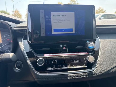 Used 2025 Toyota Corolla SE FWD image 6