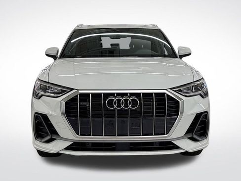 Used 2025 Audi Q3 2.0T Premium Plus image 8