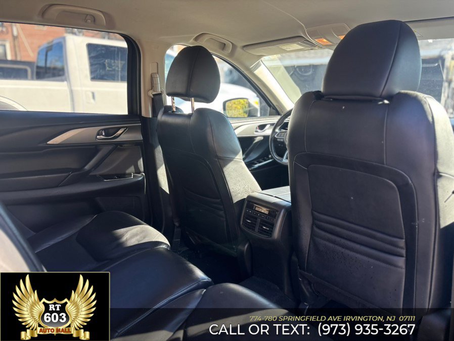 Used 2018 MAZDA CX-9 Touring AWD/4WD image 11