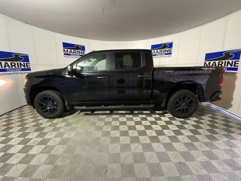Used 2025 Chevrolet Silverado 1500 Custom w/ Turbomax Blackout Package AWD/4WD image 13
