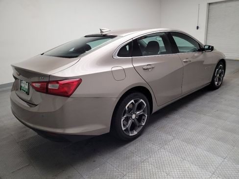 Used 2024 Chevrolet Malibu LT FWD image 9