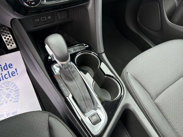 Used 2023 Buick Encore GX Select w/ Sport Touring Package FWD image 15