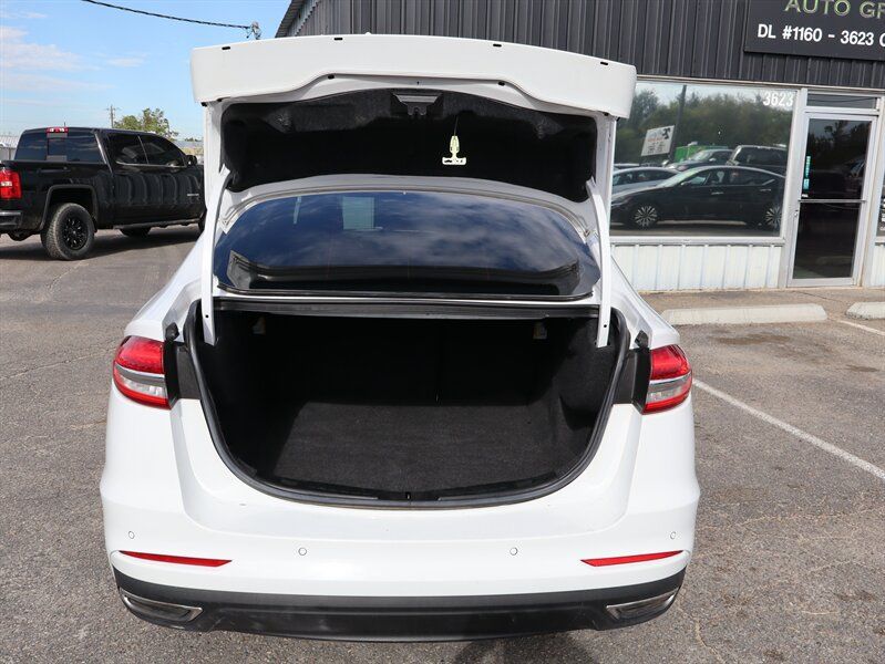 Used 2020 Ford Fusion Titanium AWD/4WD image 14