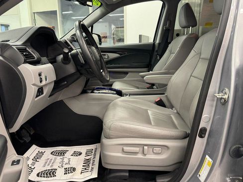 Used 2018 Honda Pilot Elite image 9