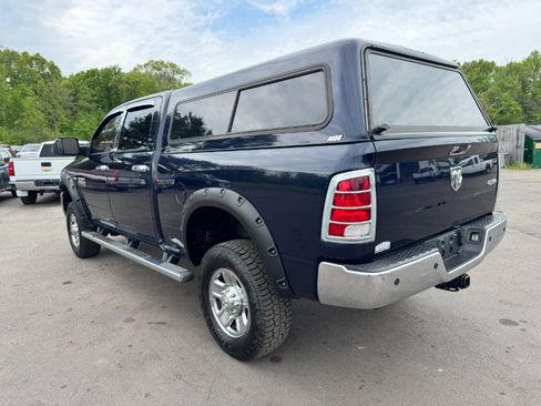 Used 2014 RAM 2500 Tradesman w/ Chrome Appearance Group AWD/4WD image 3