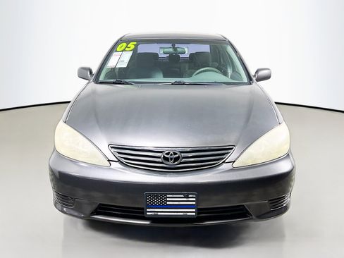 Used 2005 Toyota Camry LE image 11