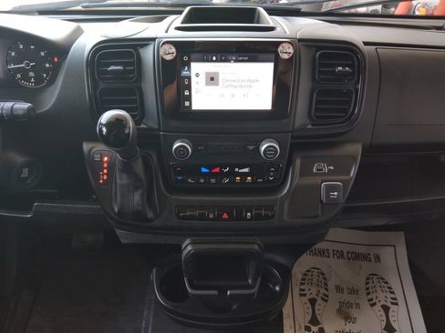 Used 2025 RAM ProMaster 2500 w/ Convenience Group FWD image 24