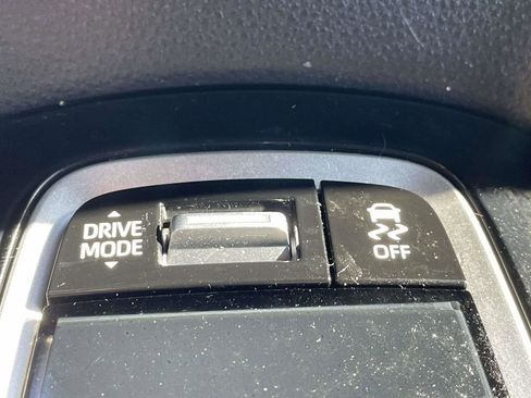 Used 2024 Toyota Corolla SE FWD image 37