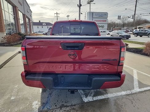 Used 2023 Nissan Frontier PRO-4X w/ Pro Convenience Package image 12