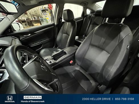 Used 2018 Honda Civic Touring image 27