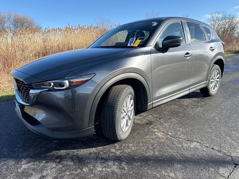 Used 2023 MAZDA CX-5 AWD 2.5 S w/ Preferred Package image 2