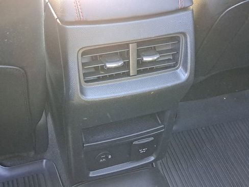 Used 2022 Ford Edge ST-Line w/ Class II Trailer Tow Package image 25