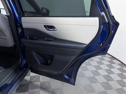 Certified 2024 Nissan Pathfinder SL AWD/4WD image 49
